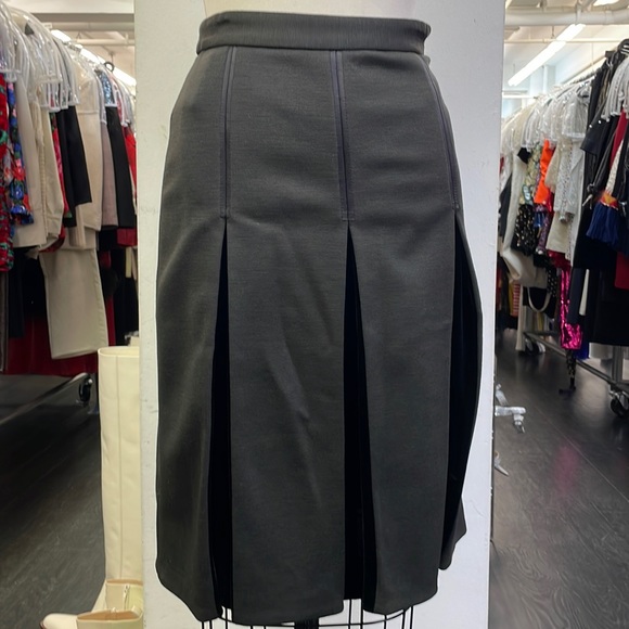 Ysl skirt - Picture 1 of 5